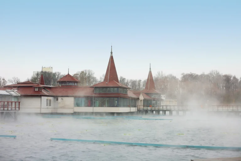 Hévíz Thermal Lake (Hévíz) 2