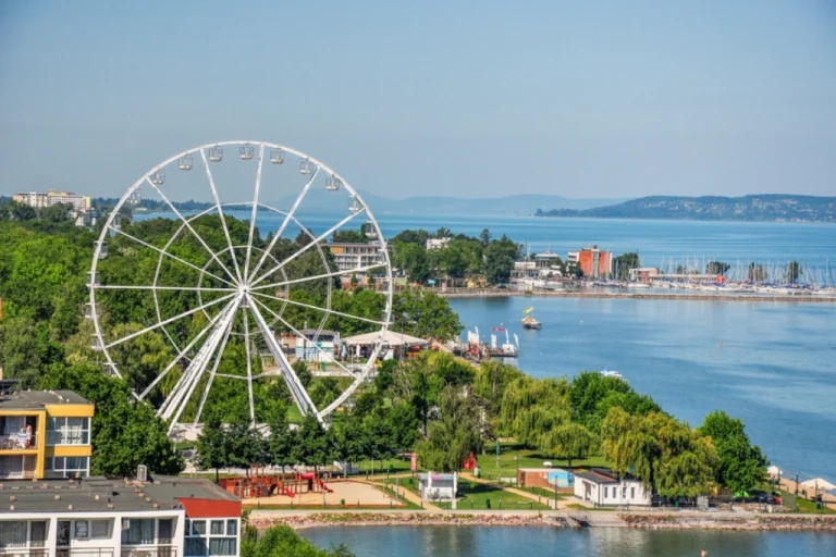 Lake Balaton Bike Route – The Ultimate Lakeside Cycling Experience (Western Hungary) 1